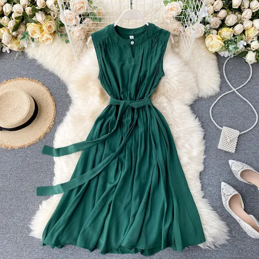 Title 19, Niche Dress Hollow Round Neck Womens Clothing