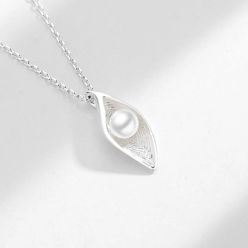 Colar de folha com pérola de água doce em prata esterlina S925, acessório elegante e delicado, perfeito para realçar sua beleza natural. — foto 10