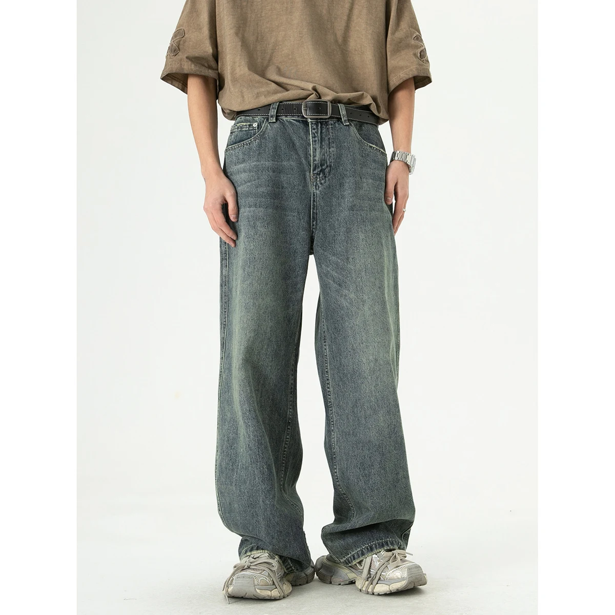 Retro Icepane Farmerke Široke Noge Labave Denim Pantalone Udobne. Vintage stil za opušteni i moderan izgled, savršene za svaku priliku. — foto 4