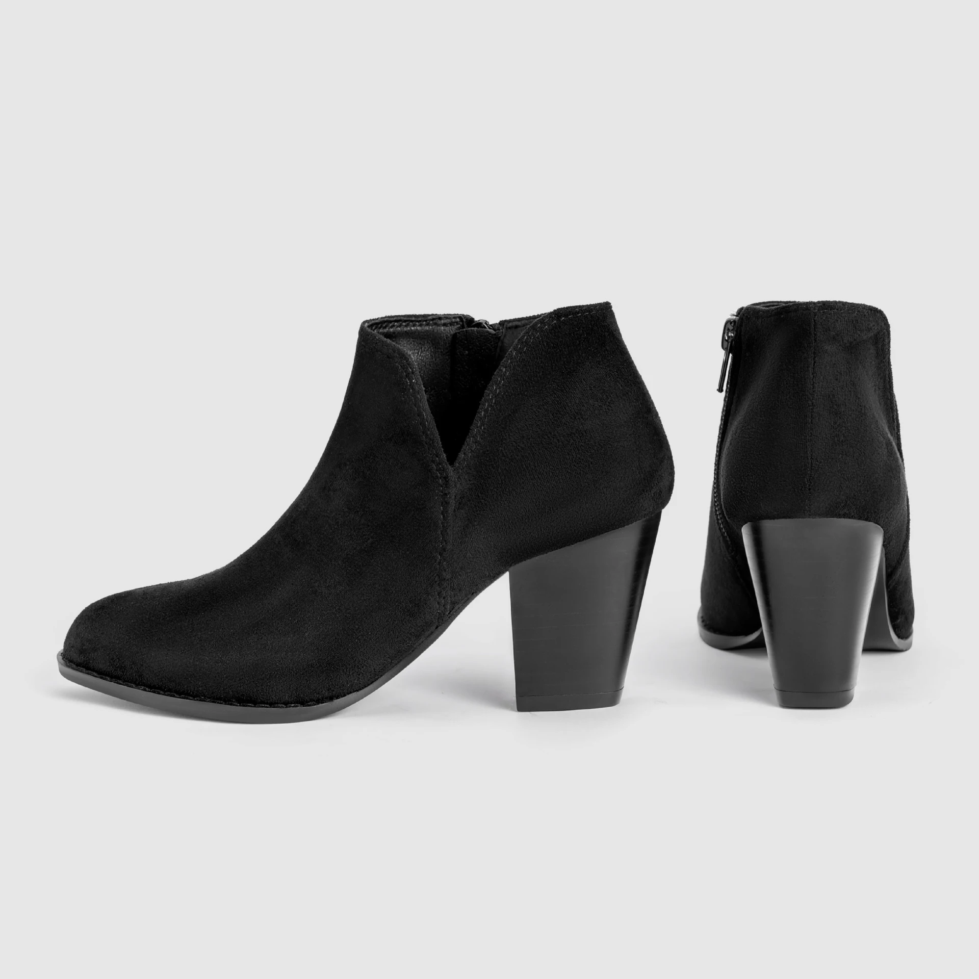 Botas femininas de camurça com salto grosso, bico redondo, zíper lateral em V, cano curto, perfeitas para looks casuais e confortáveis. — foto 6
