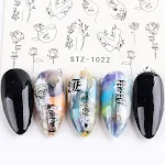 Adesivos de unha com design retro de rosto e linhas pretas, arte francesa, decalque de água, unhas estilosas e modernas. — foto 8