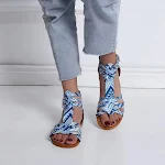 Sandálias Romanas Femininas Estilo Étnico com Fivela, planas e confortáveis, perfeitas para o verão, um toque de charme casual. — foto 6