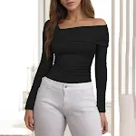 Top T-shirt donna monospalla maniche lunghe. Un capo versatile ed elegante per un look moderno e femminile. Perfetto per ogni occasione. — foto 12