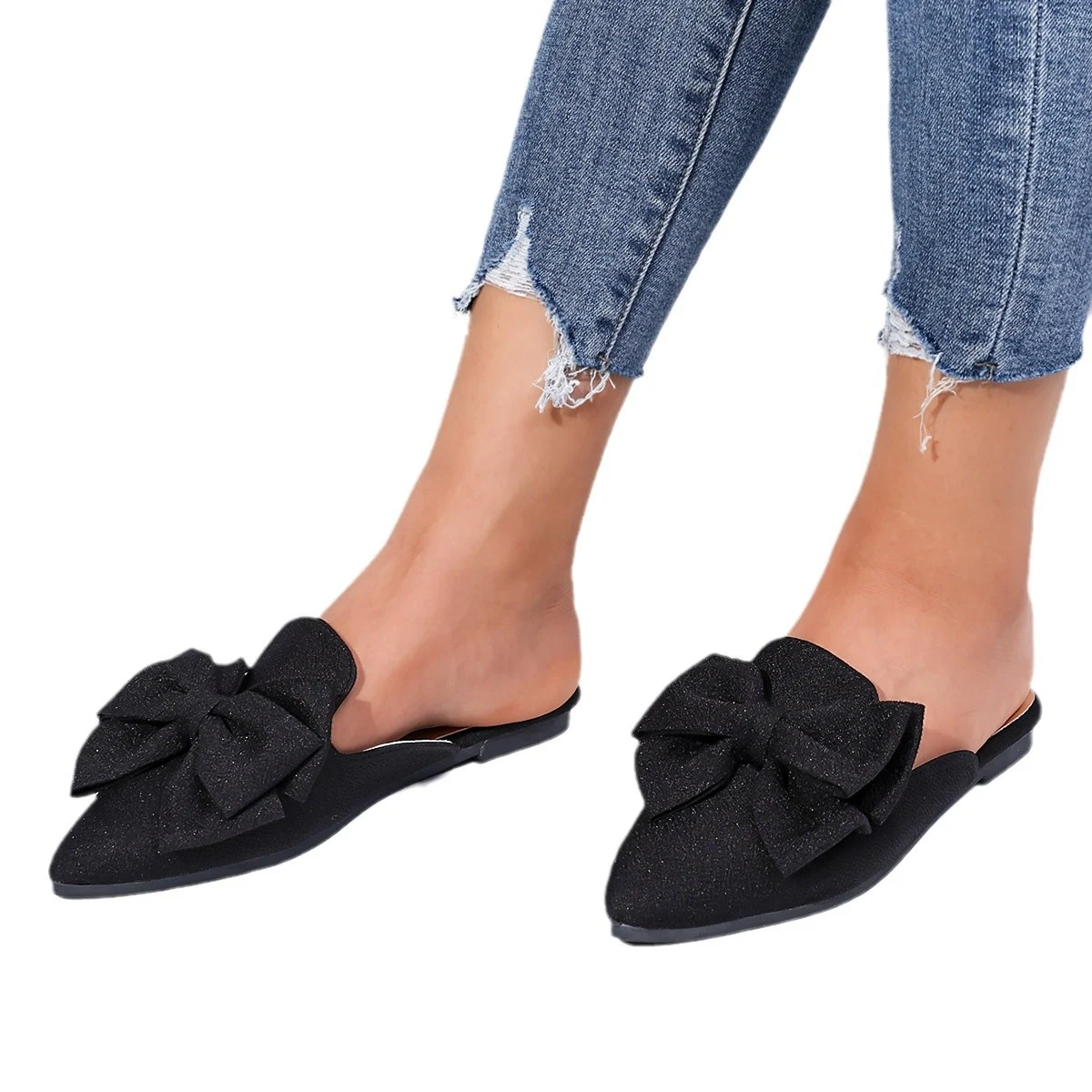 Plus Size Women's Trend Beach Slippers Sandals with Bow, comfortable and stylish footwear perfect for a relaxed summer b — photo 2