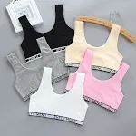 Katoenen basis ondergoed in effen kleuren met buste. Biedt comfort en ondersteuning. Ademend, zacht en perfect voor dagelijks gebruik. — foto 5