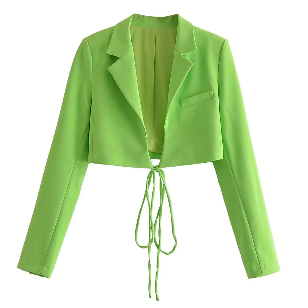 Top de primavera listrado com stretch, bolso e minissaia, perfeito para um visual moderno e confortável. Ideal para o dia a dia. — foto 1