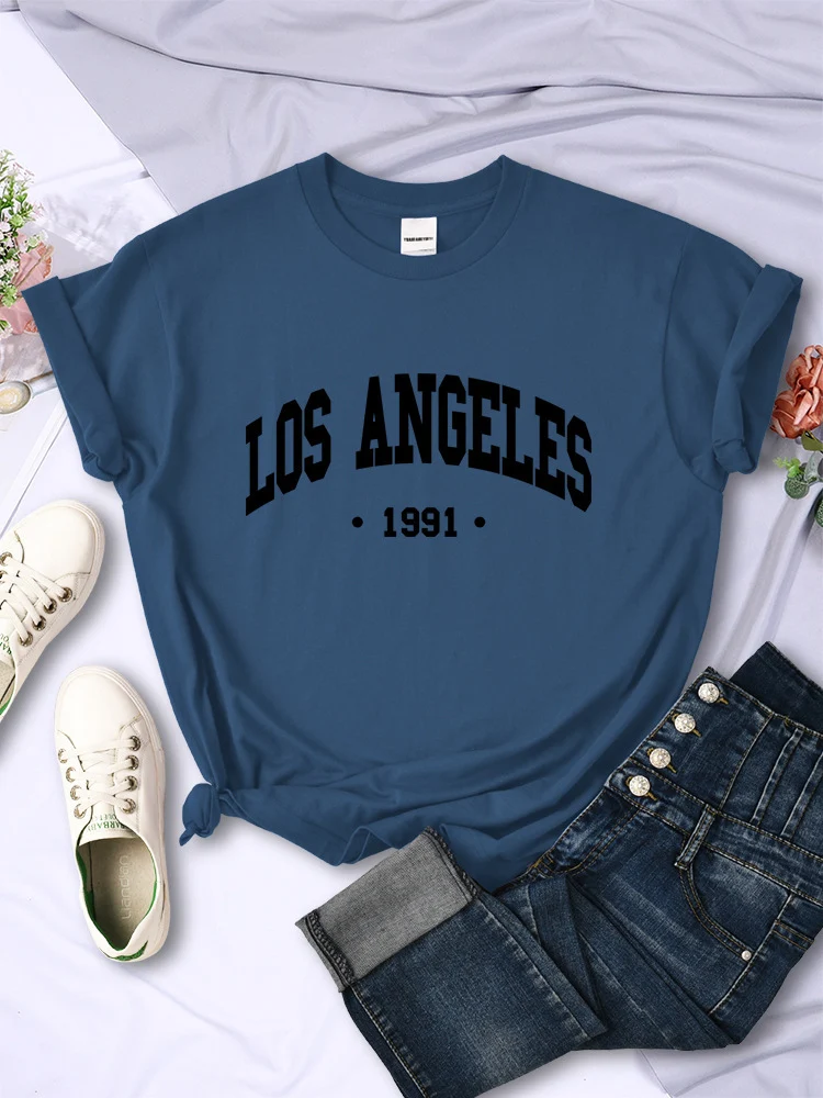 Dames-T-shirt met stadsletterprint uit 1991 — foto 15