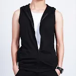 Colete masculino sem mangas com capuz em cor sólida. Conforto e estilo casual para sobreposições perfeitas, versátil e fácil de combinar. — foto 2
