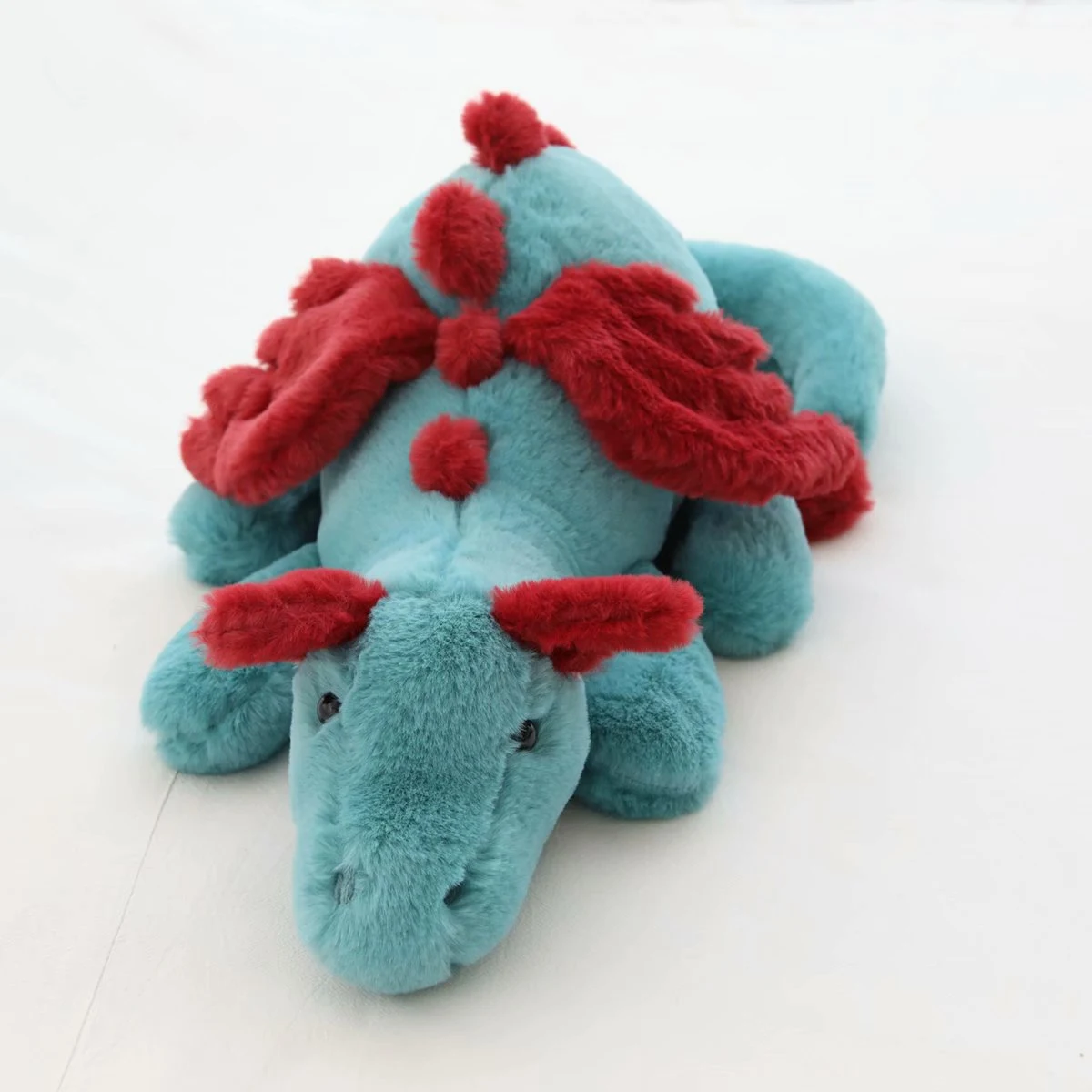 Boneca de dinossauro fofa e macia, pterodáctilo de pelúcia para dormir e abraçar. Travesseiro ideal para crianças e decoração de quarto. — foto 6