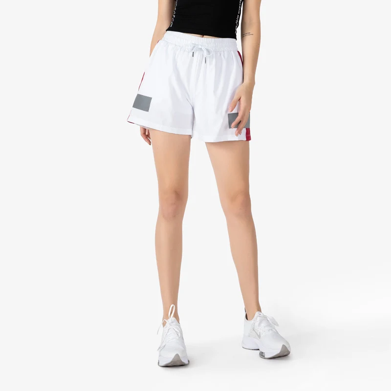 Pantalones cortos deportivos reflectantes para mujer, holgados, anti-exposición, ideales para fitness y running. Ofrecen seguridad y comodidad. — foto 7