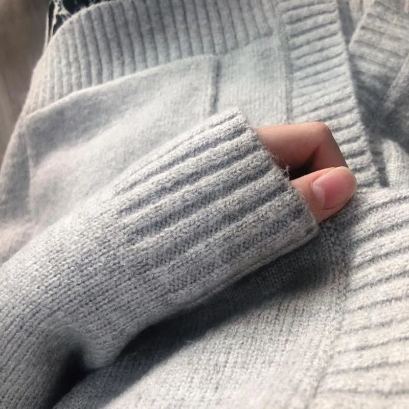 Title 13, Loose Vintage Knitwear For Ladies