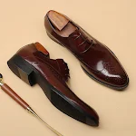Casual leren schoenen met veters en uitgesneden details. Comfortabele en stijlvolle schoenen voor dagelijks gebruik en een casual look. — foto 3