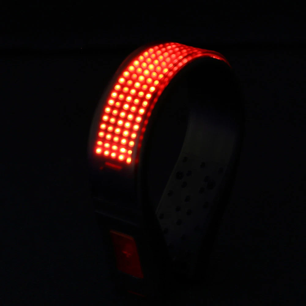 Title 3, Luz LED com Clip para Sapato Melhore Sua Visibi...