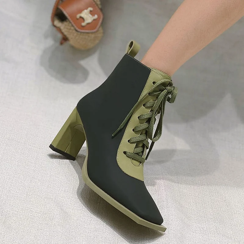 New Autumn and Winter Korean Style Retro Chunky Heel Ankle Boots. Stylish and warm boots perfect for a fashionable and c — photo 5