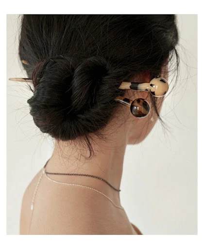 Title 9, Acetic Acid Pan Versatile Pearl Hairpin