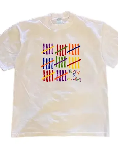 Colorful Niche Graffiti Fashion Label Short Sleeved shirts for bold urban style and self-expression, stand out with uniq