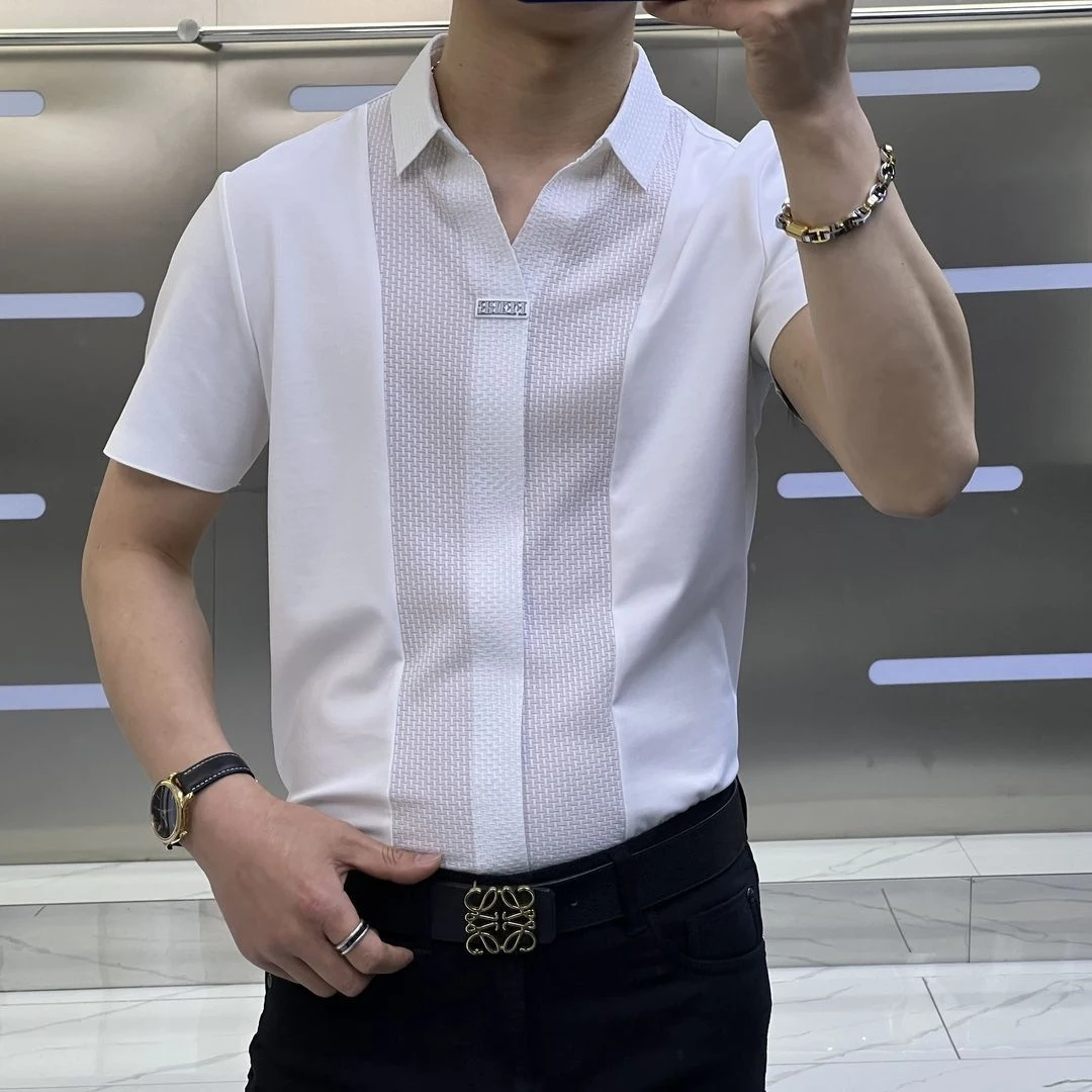 Camisa masculina casual de manga curta com patchwork, corte slim, ideal para um visual moderno e confortável no dia a dia. — foto 6