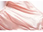 Calcinha sexy de seda com cintura baixa e toque elástico. Conforto e sensualidade, realçando suas curvas com elegância e charme. — foto 21