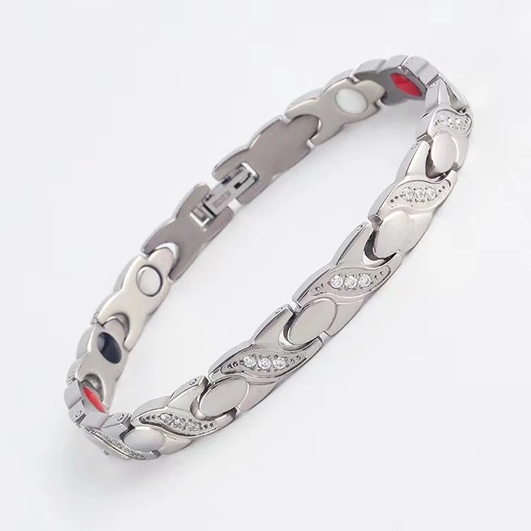 Pulseira de hematita CNC com diamantes para proteção contra radiação. Elegância e segurança, combinadas para seu bem-estar. — foto 2