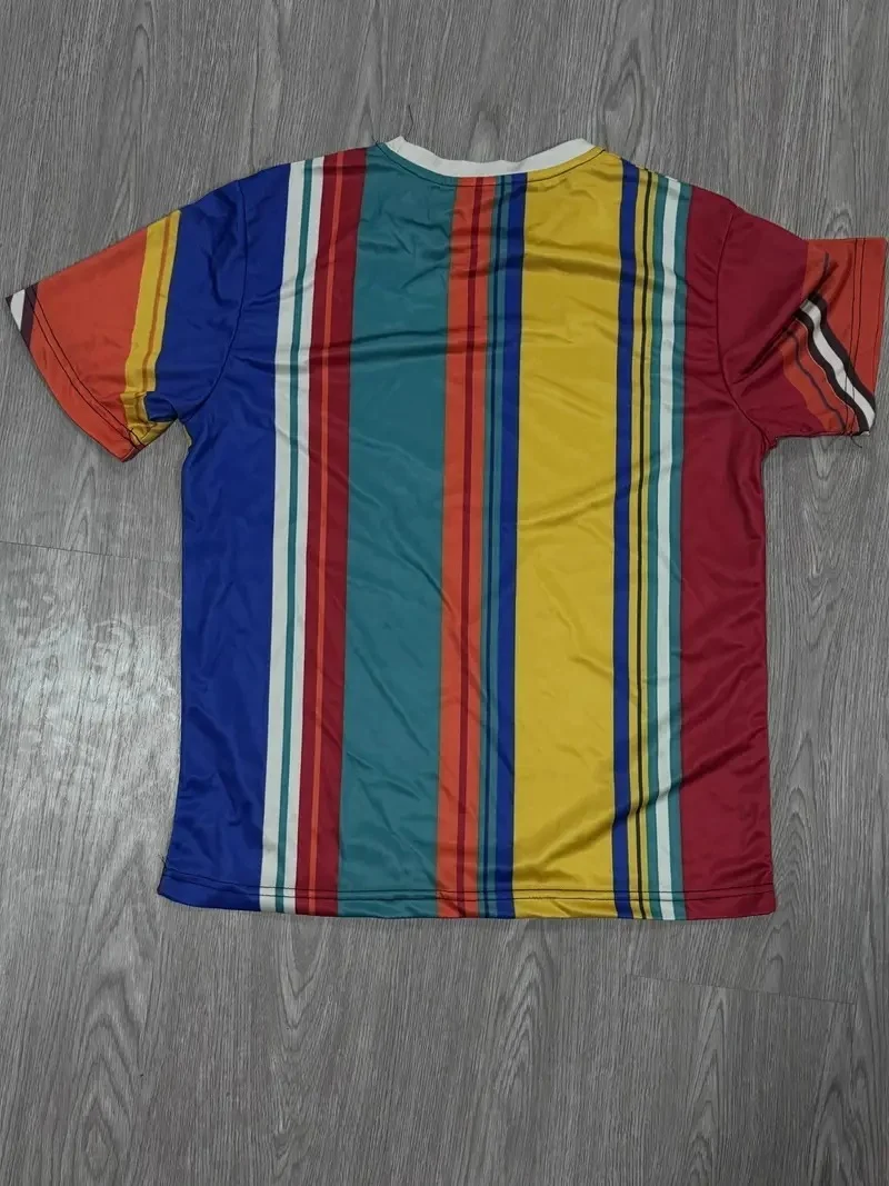 Title 8, Herren Karneval Mode Streifen T-Shirt. Bequem u...