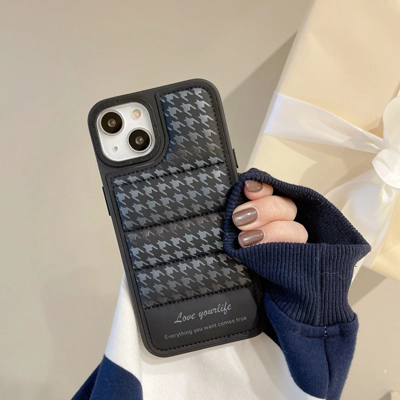 Title 5, Full Screen Houndstooth Silicone Phone Case pro...