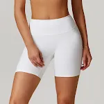 Stijlvolle yoga shorts voor dames, met heuplift effect, nauwsluitend, ideaal voor fitness en training, accentueert de figuur. — foto 1