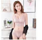 Conjunto de lingerie feminina com top tubo sexy e calcinha de renda. Roupa íntima perfeita para usar por baixo ou como base. Conforto e sensualidade garantidos. — foto 12