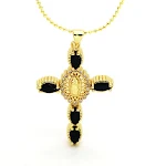 Colar Cruz de Zircônia Colorida para Mulheres. Adicione um toque de elegância e fé com este colar deslumbrante, perfeito para uso diário e ocasiões especiais. — foto 14