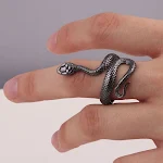 Conjunto de Anéis Metálicos Serpentina, Moda Criativa. Anéis estilosos e modernos para um visual marcante, perfeito para você! — foto 3