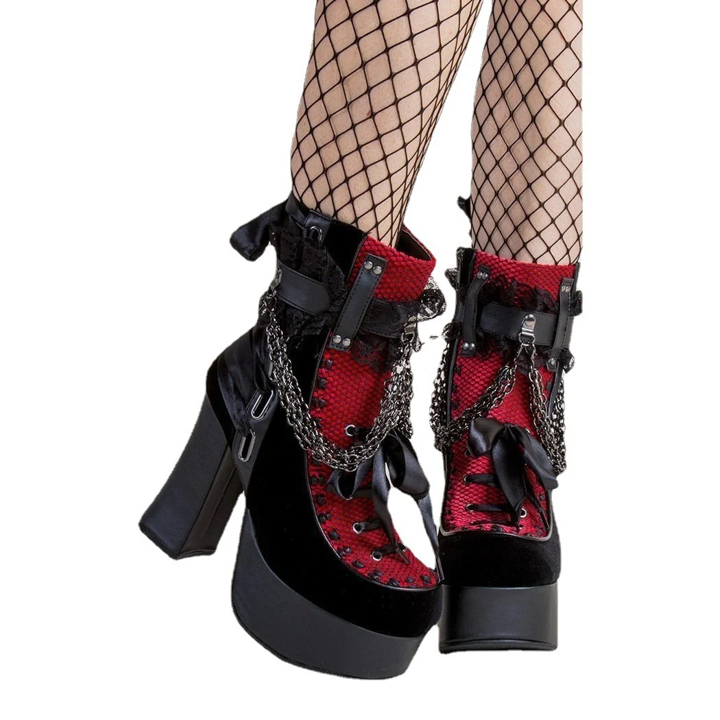Gothic Retro enkellaarsjes met dikke hak en plateauzool voor dames, gemaakt van imitatieleer. Statement schoenen met comfort. — foto 4
