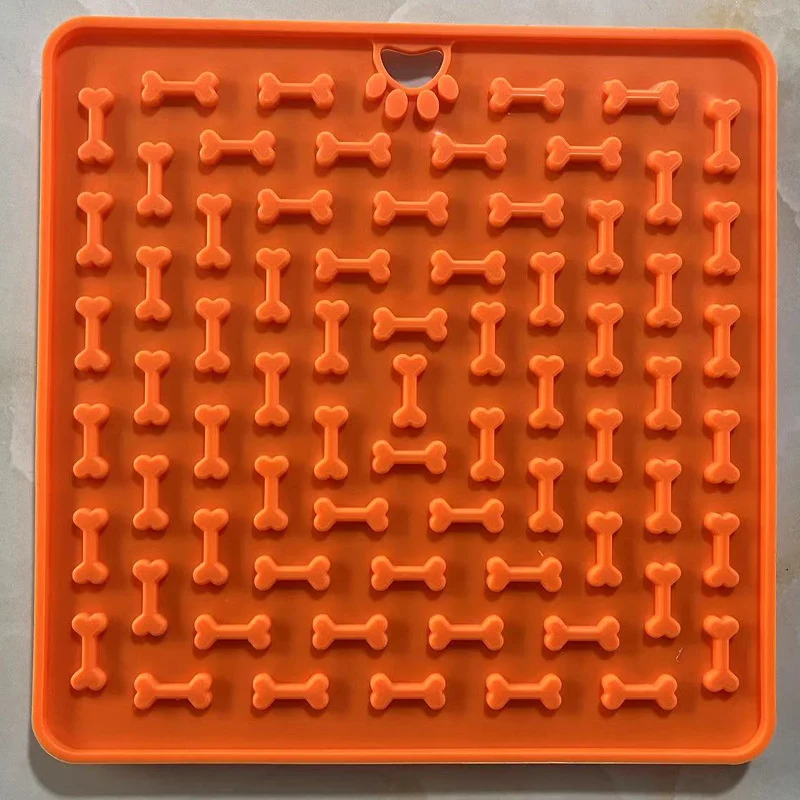 Title 17, Pet Supplies Dog Silicone Distracted Licking Fo...