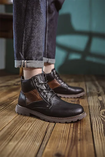 Title 7, Botas de tornozelo estilo britânico Martin Tool...