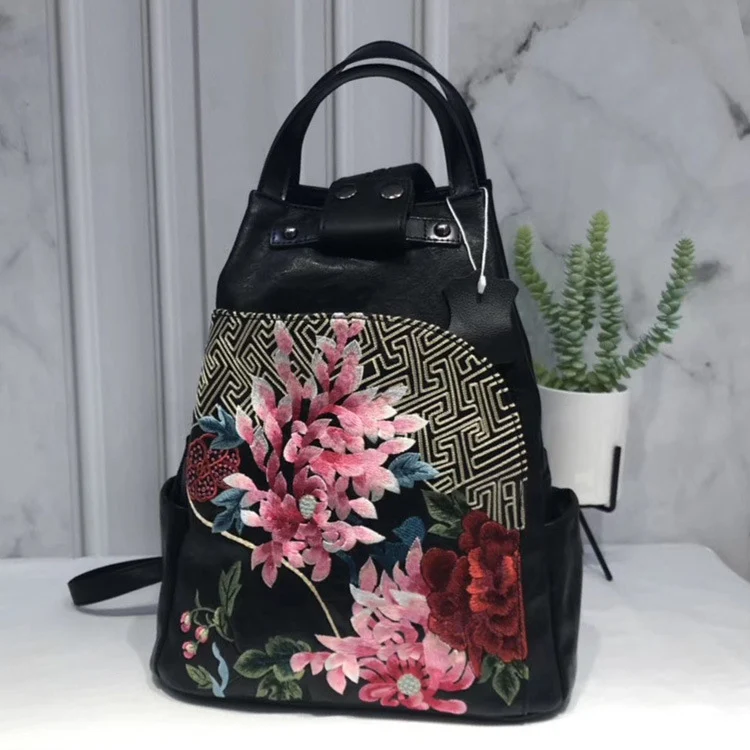 Mochila Mensageiro Portátil Cheongsam com Bordado, Leve Seus Pertences com Elegância e Praticidade, Design Sofisticado e Perfeito para o Dia a Dia. — foto 6