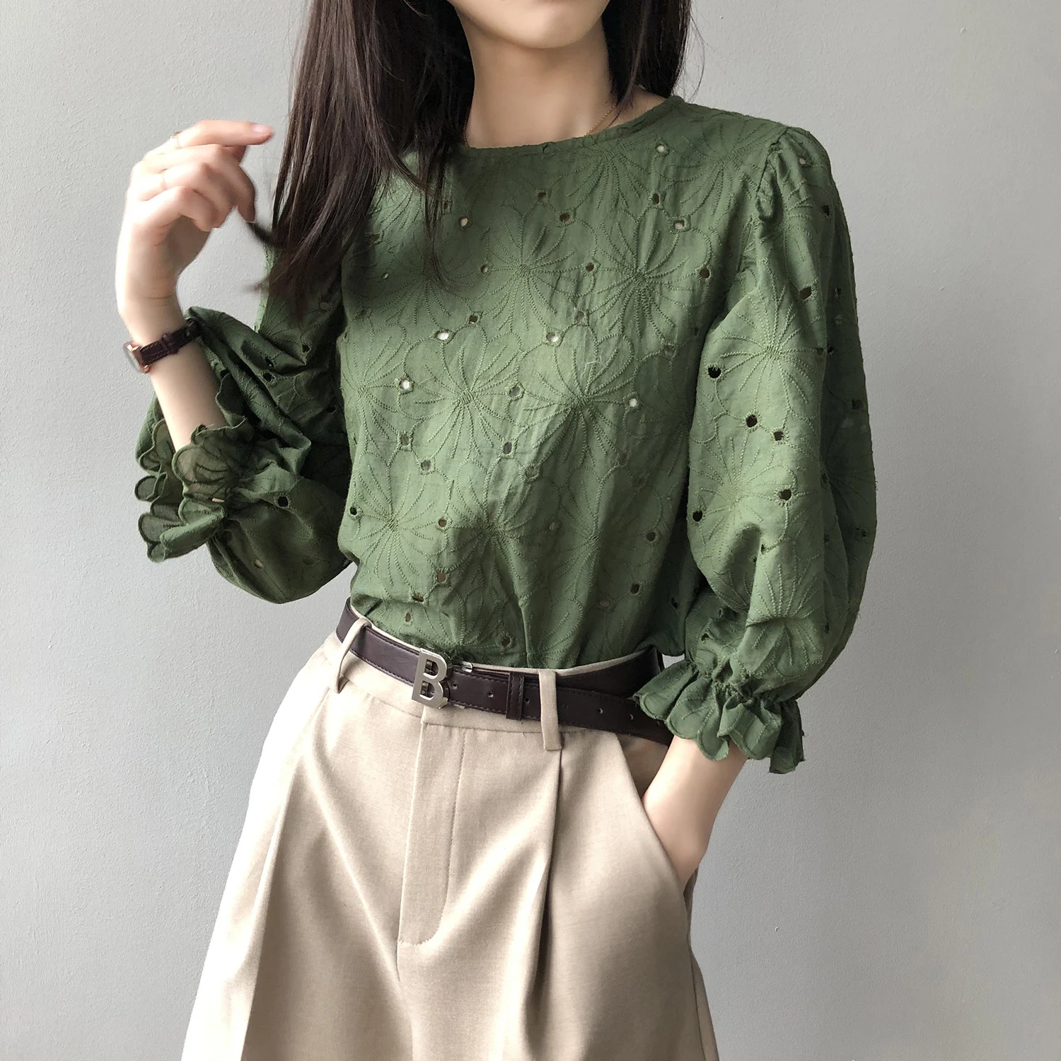 Title 7, Blusa Coreana Manga Bufante Decote Redondo Doce...