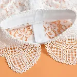 Small Peaks Lace White