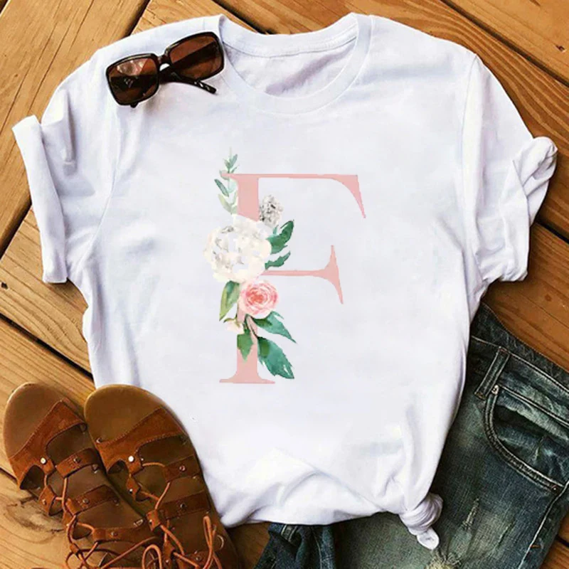 Camiseta Casual com Estampa Floral de Letras INS26 Feminina, Conforto e Estilo, Design Floral, Perfeita para Uso Diário, Look Casual Moderno — foto 13