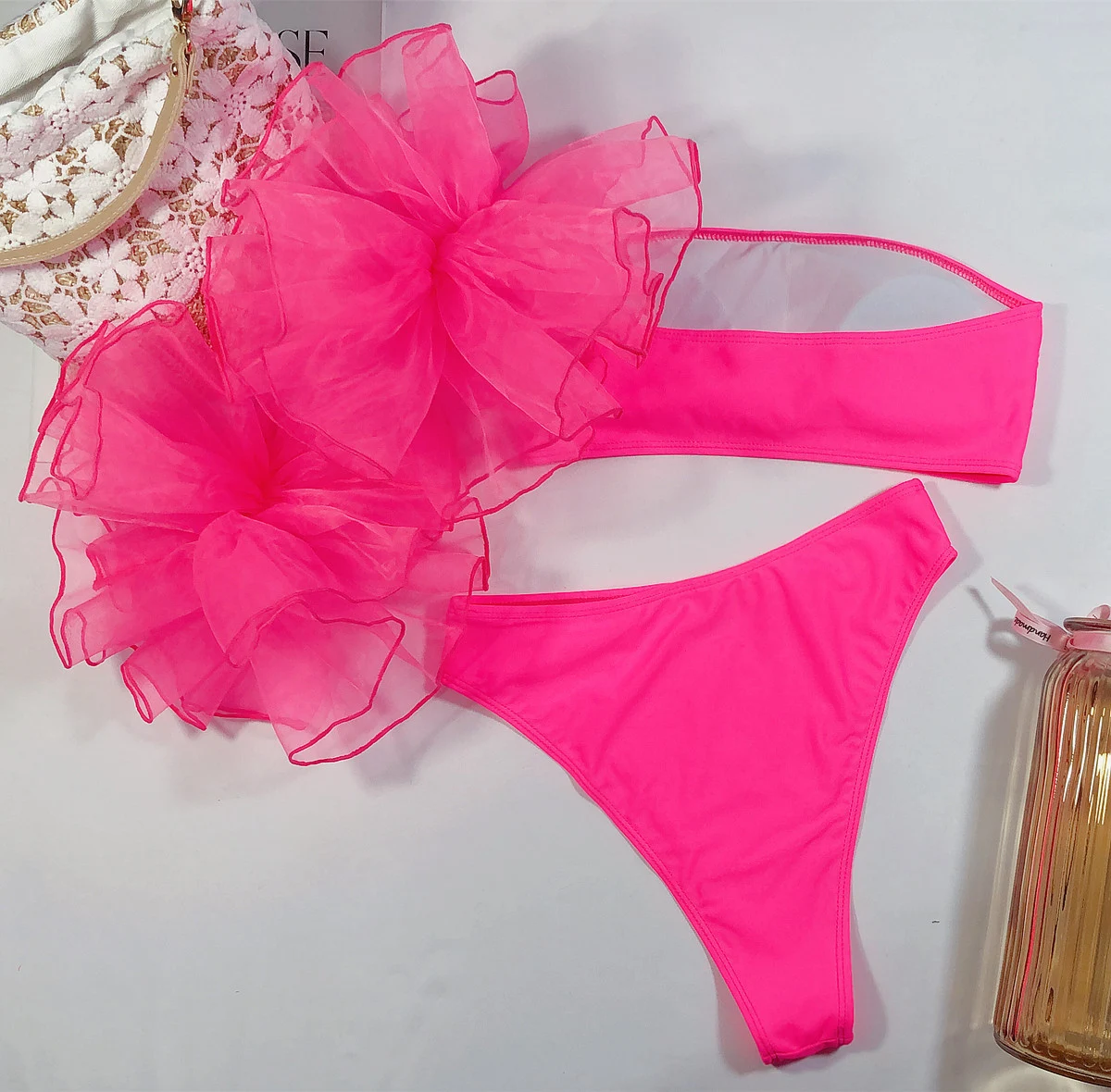 Title 9, Biquíni Explosivo AliExpress Swimwear Top Tubo ...