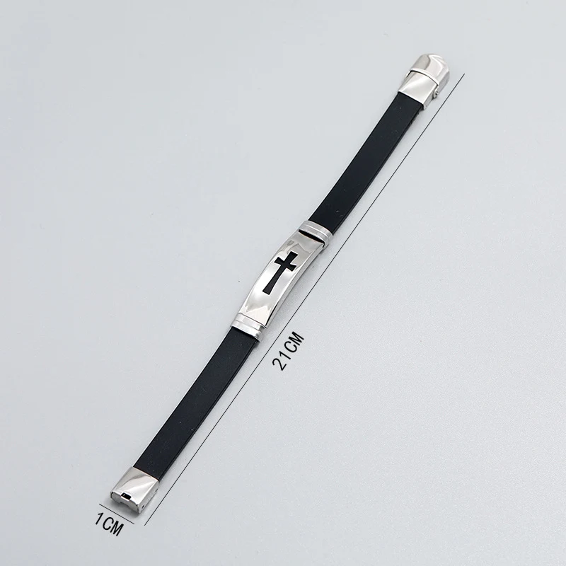 Pulseira masculina casual de aço inoxidável com cruz, moderna e resistente. Um acessório elegante para homens, ideal para uso diário, design marcante. — foto 3