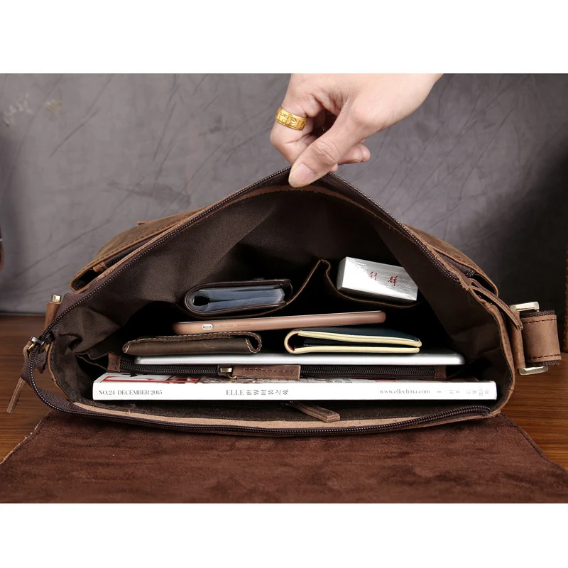 Bolsa Mensageiro Masculina em Couro Crazy Horse, Couro Bovino de Camada Superior, Durável e Elegante, Perfeita para Trabalho e Viagem. — foto 2