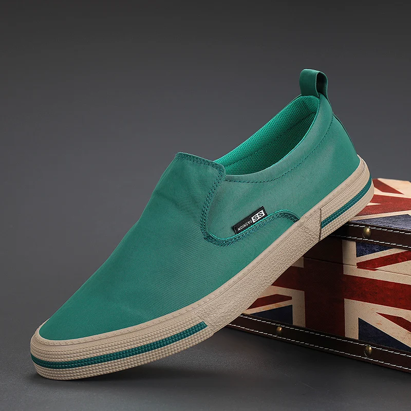 Breathable Trend Casual One-step Lazy Shoes. Comfortable and easy footwear for everyday wear. Perfect for a relaxed and — photo 1