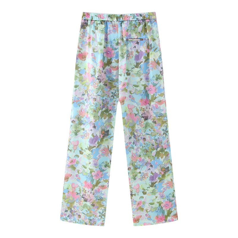 Completo Pantaloni in Raso di Seta Lucido con Rifiniture Brillanti, Vita Media e Gamba Larga, per un look elegante e sofisticato. — foto 8