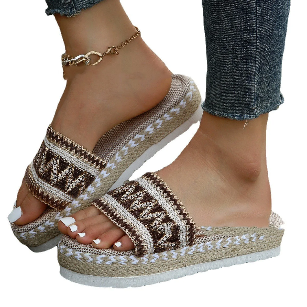 Ethnic Style Women's Summer Slippers Thick Bottomed Fish Mouth Hemp Rope Candy Colored Sandals Beach Shoes for Comfort. — photo 3