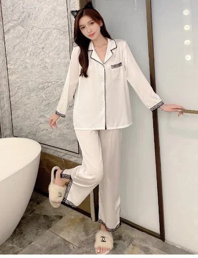 Title 16, Lace Split Ladies Homewear Autumn And Winter