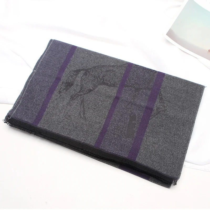 Cachecol xadrez escovado espessado masculino, versátil e fashion, ideal para usar com casacos no inverno, um acessório perfeito — foto 4