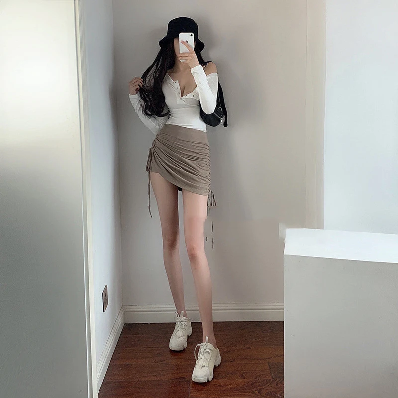 Sexy geplooide culottes met trekkoord, onregelmatige hoge taille en bandjes, afslankend, perfect voor een elegante look. — foto 4