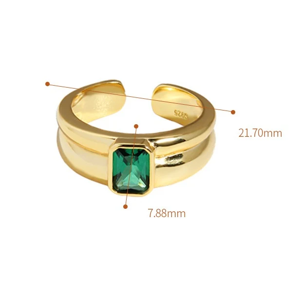 Anel de prata esterlina com zircônias micro incrustadas e textura. Combine com tudo! Adicione brilho e sofisticação ao seu visual diário. — foto 3
