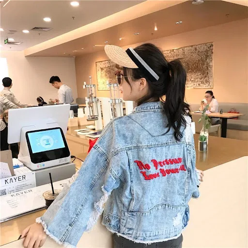 Title 3, Giacca in denim studentessa a bassa civicella r...