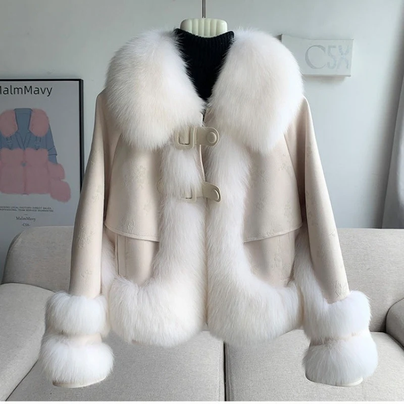 Short Winter New Thickened Warm Fashionable Jacket Women, offering comfort and style, keeping you warm and trendy during — photo 16