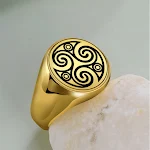 Anel de aço inoxidável com padrão de símbolo fashion. Durável e elegante, ideal para expressar seu estilo pessoal. — foto 1