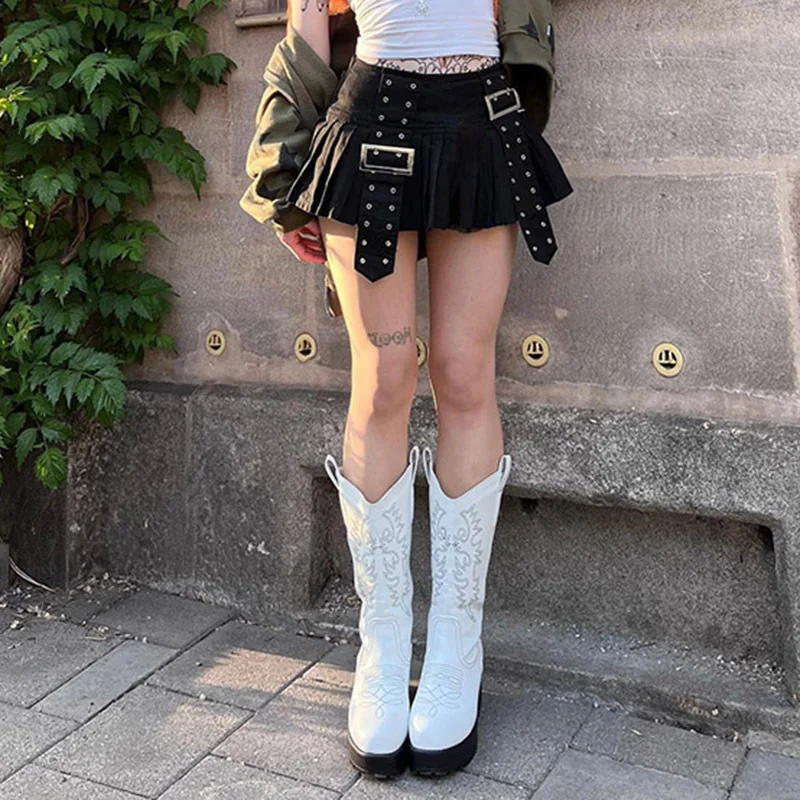 Saia plissada, design americano de indústria pesada, fivela japonesa, cintura baixa, estilo A-line. Conforto e elegância. — foto 16